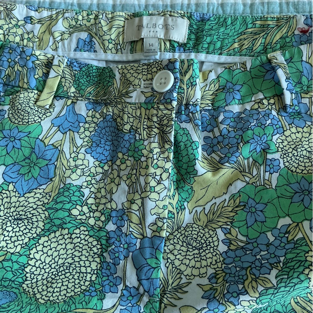 Talbots Botanical Print Capris in Blue and Green